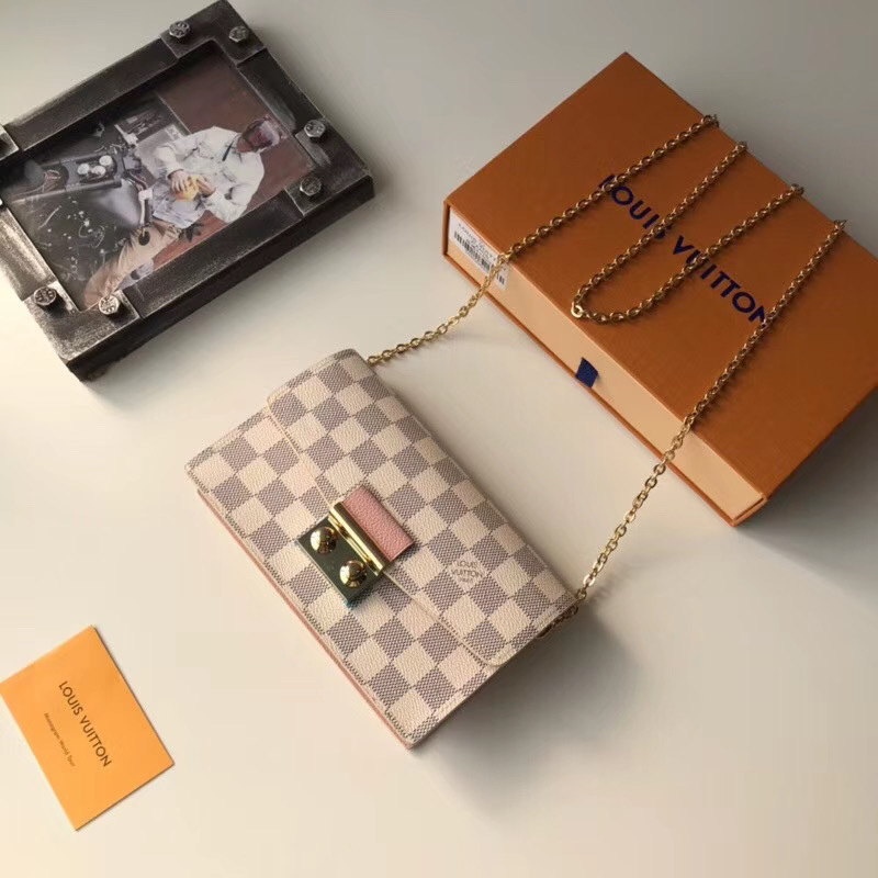 LV wallet M62020