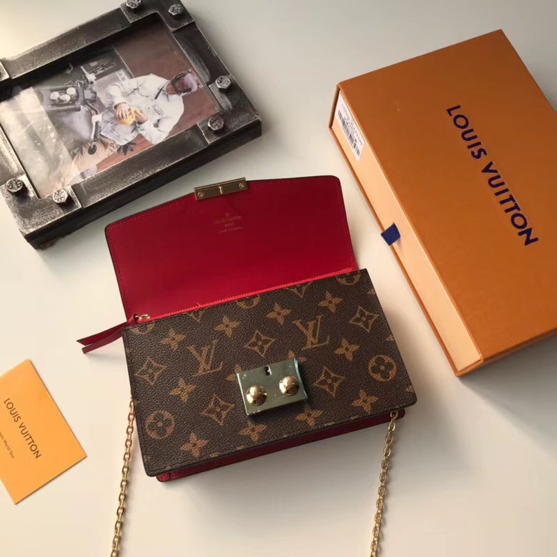 LV wallet M62020