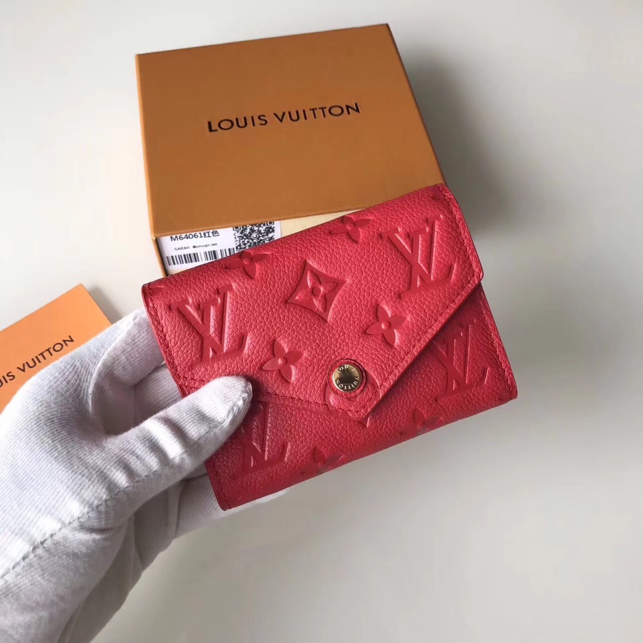 LV wallet M64577