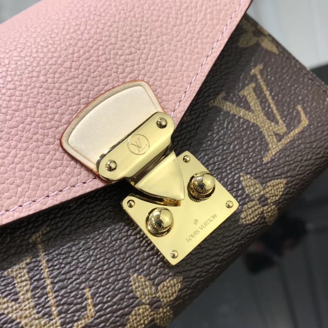 LV wallet M67478 