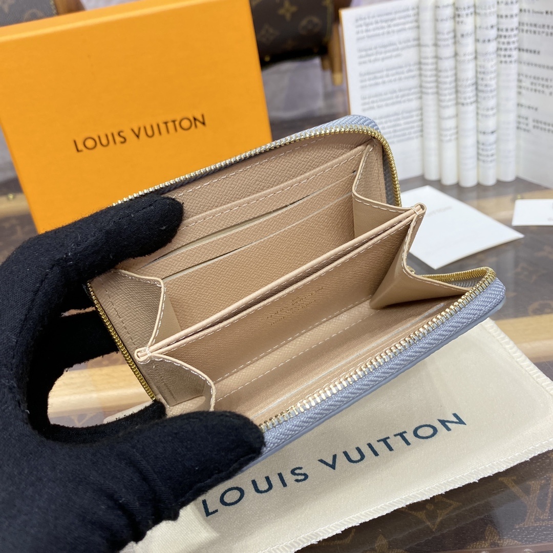 LV wallet M69787