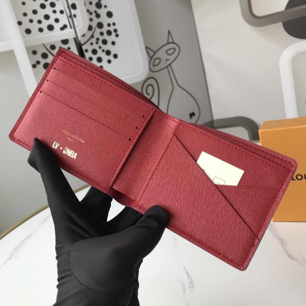 LV wallet M80105A