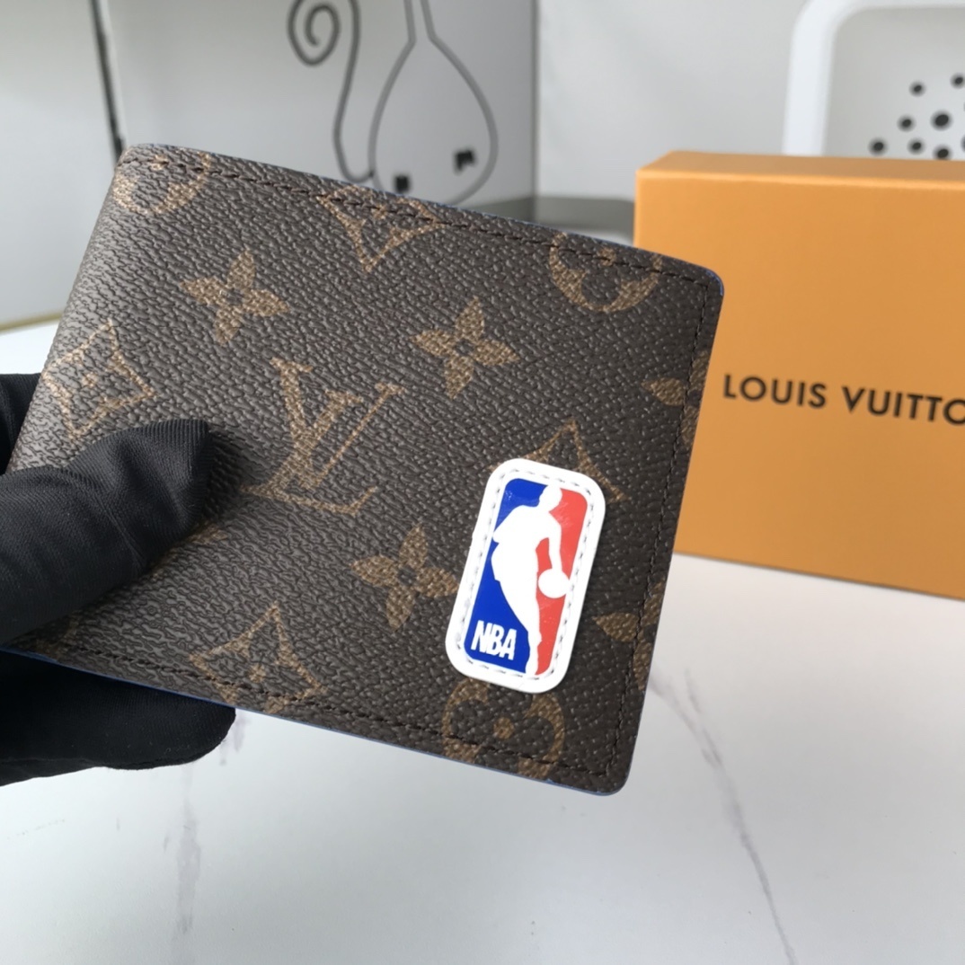 LV wallet M80105A