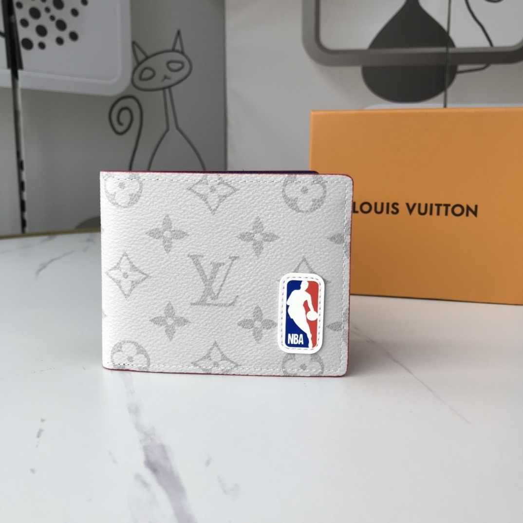 LV wallet M80105A