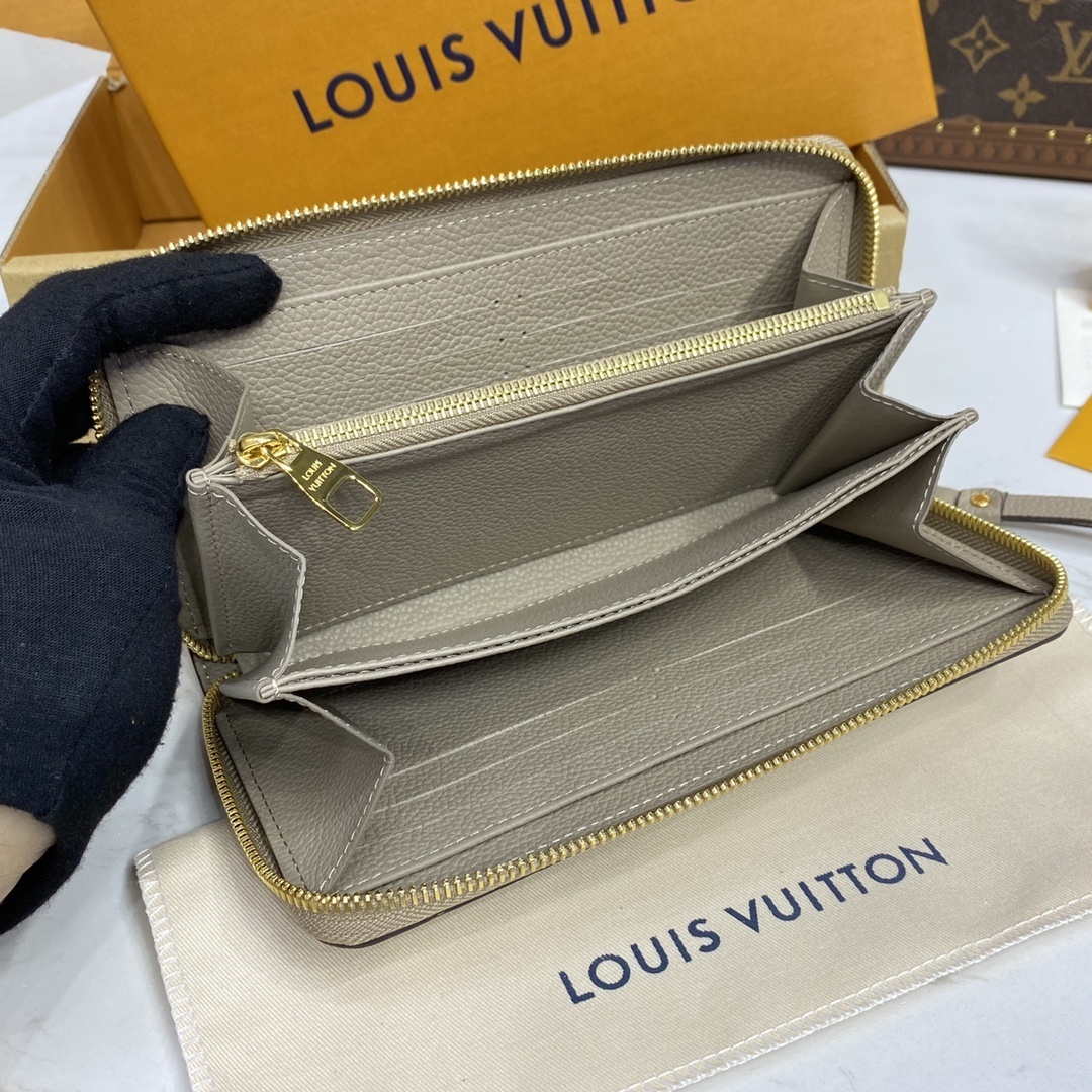 LV wallet M80481