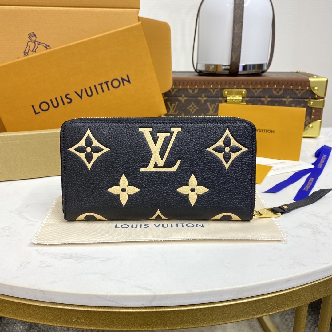 LV wallet M80481