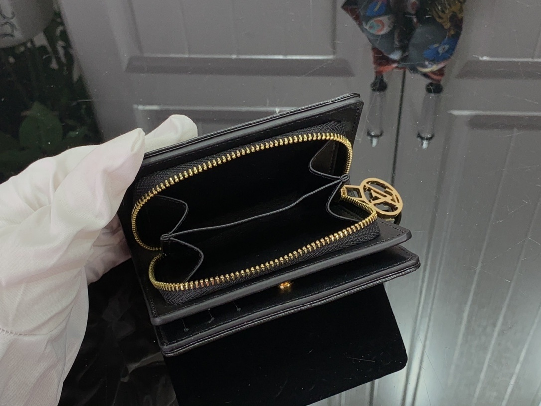 LV wallet m81673 81599