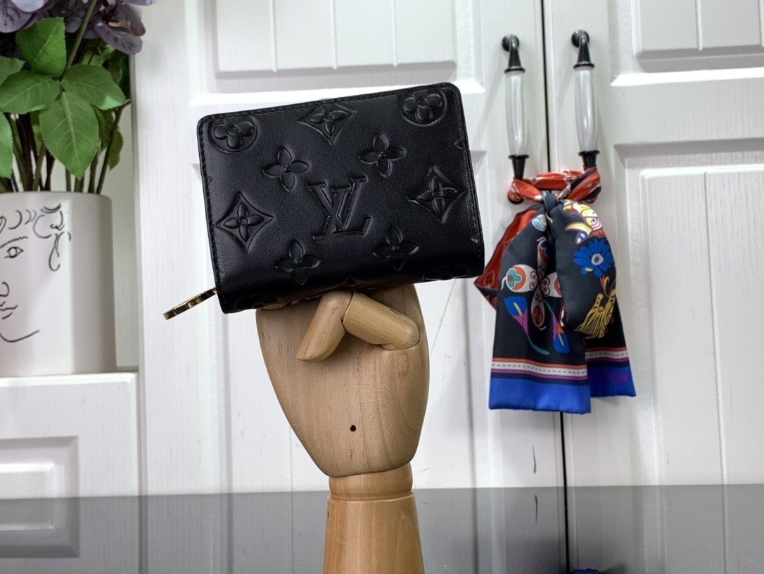 LV wallet m81673 81599