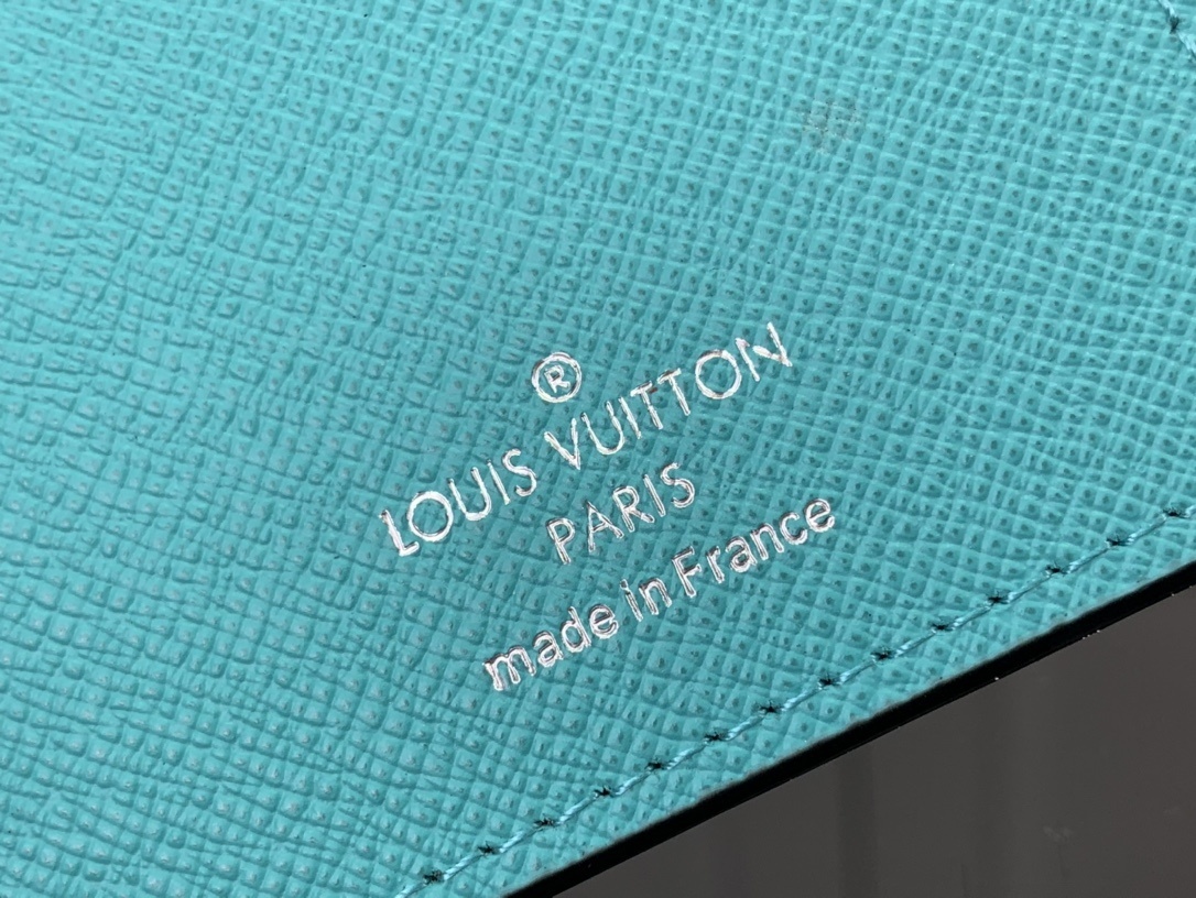 LV wallet M81846