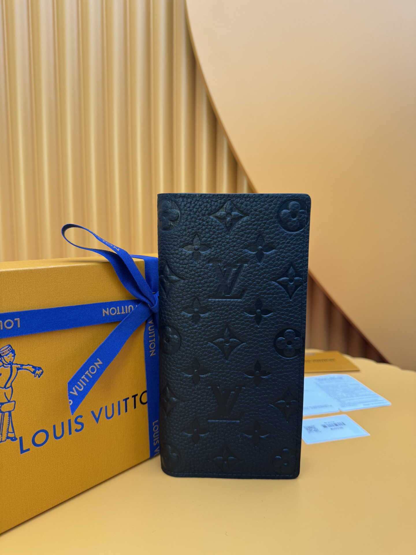 LV wallet NFC Chip 50626A