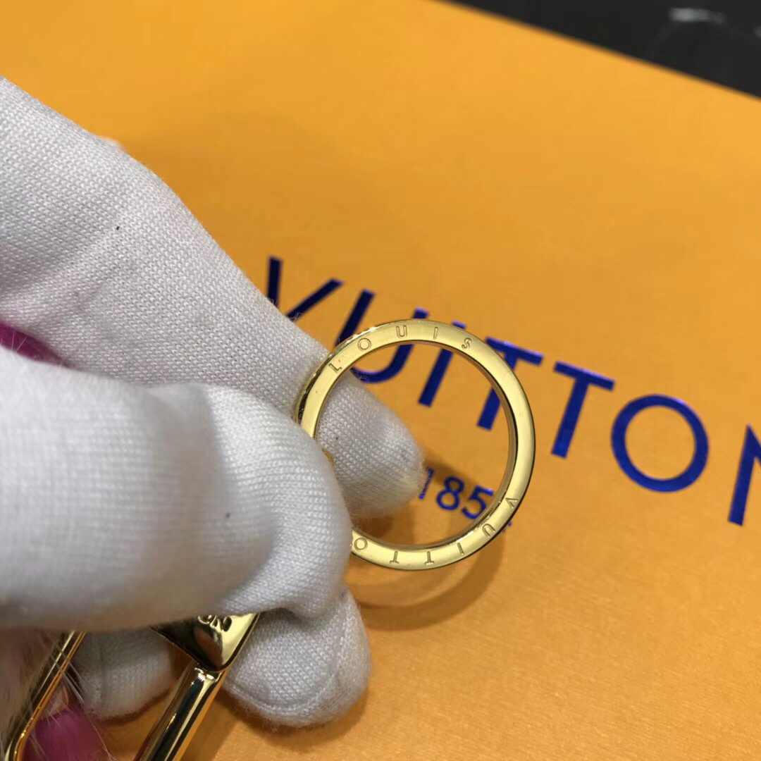 LV WILD FUR PIG BAG CHARM AND KEY HOLDER M64260