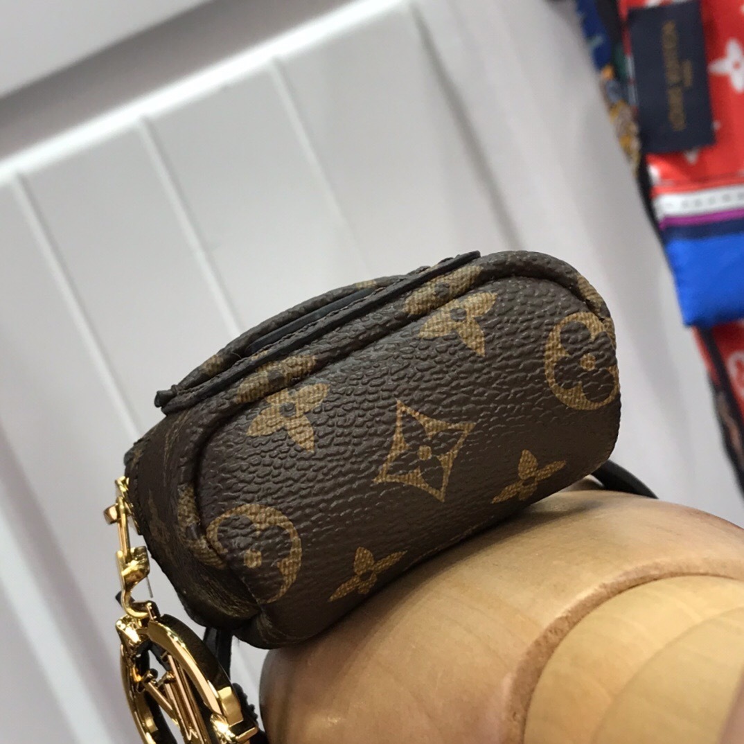 LV XLOL PARTY PALM SPRINGS BRACELET M6579A