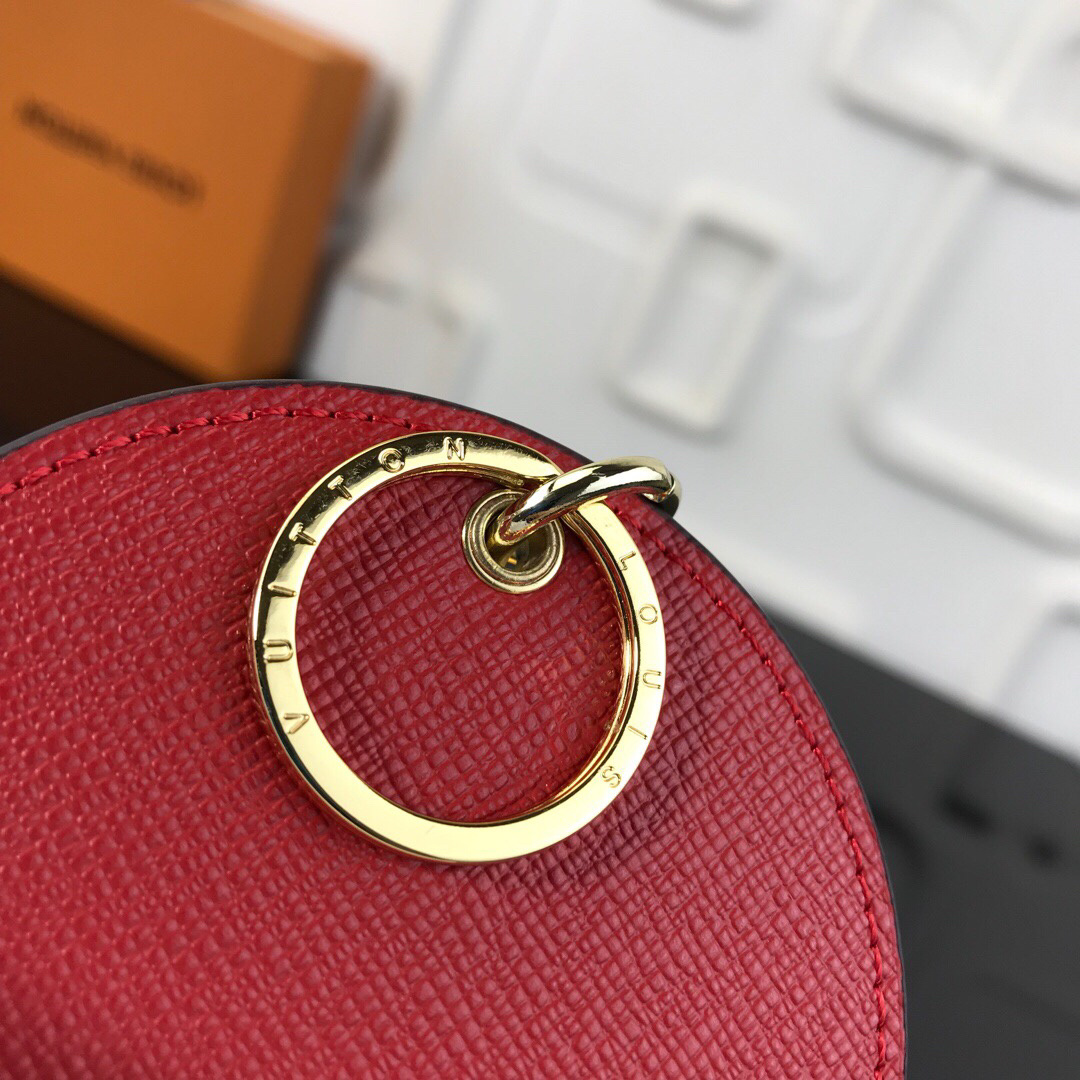 LV XMAS ANIMALS BAG CHARMS KEY CHAINS M63750