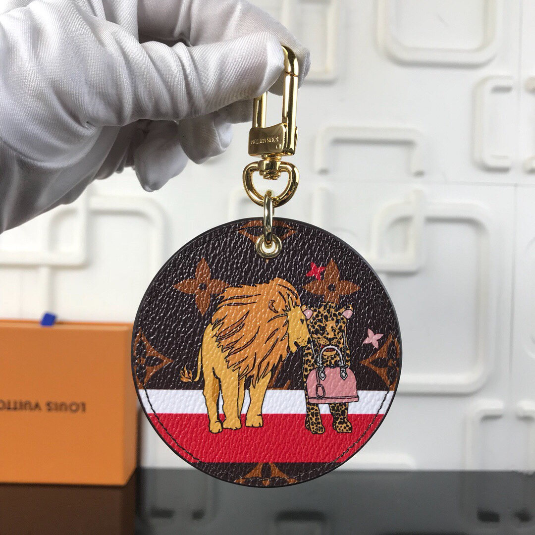LV XMAS ANIMALS BAG CHARMS KEY CHAINS M63750