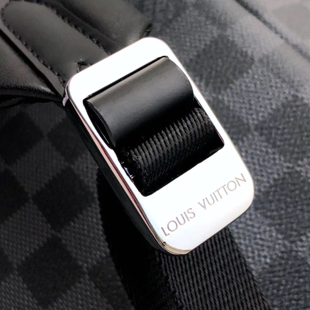 LV ZACK BACKPACK M43422