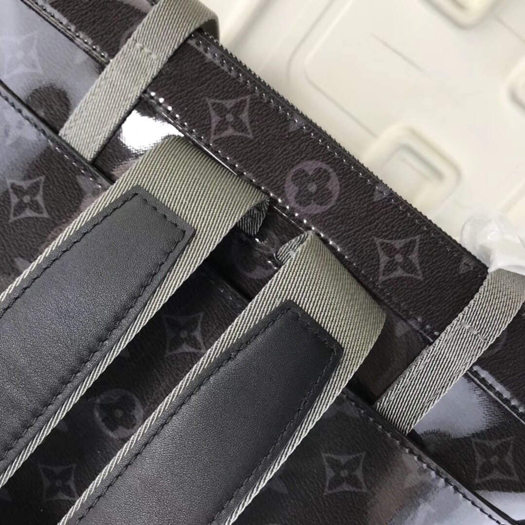 LV ZIPPED TOTE Bag M43890