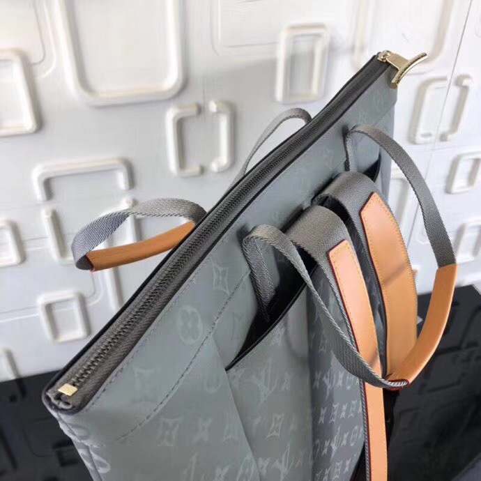 LV ZIPPED TOTE Bag M43890