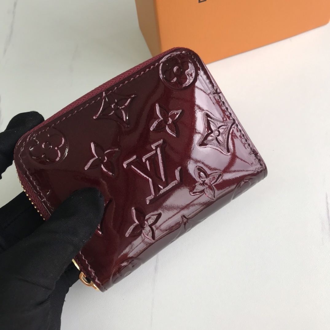 LV ZIPPY COIN PURSE M60067 