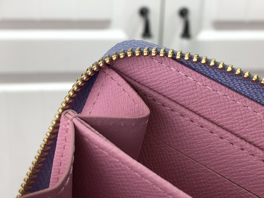 LV ZIPPY COIN PURSE M60067ZF