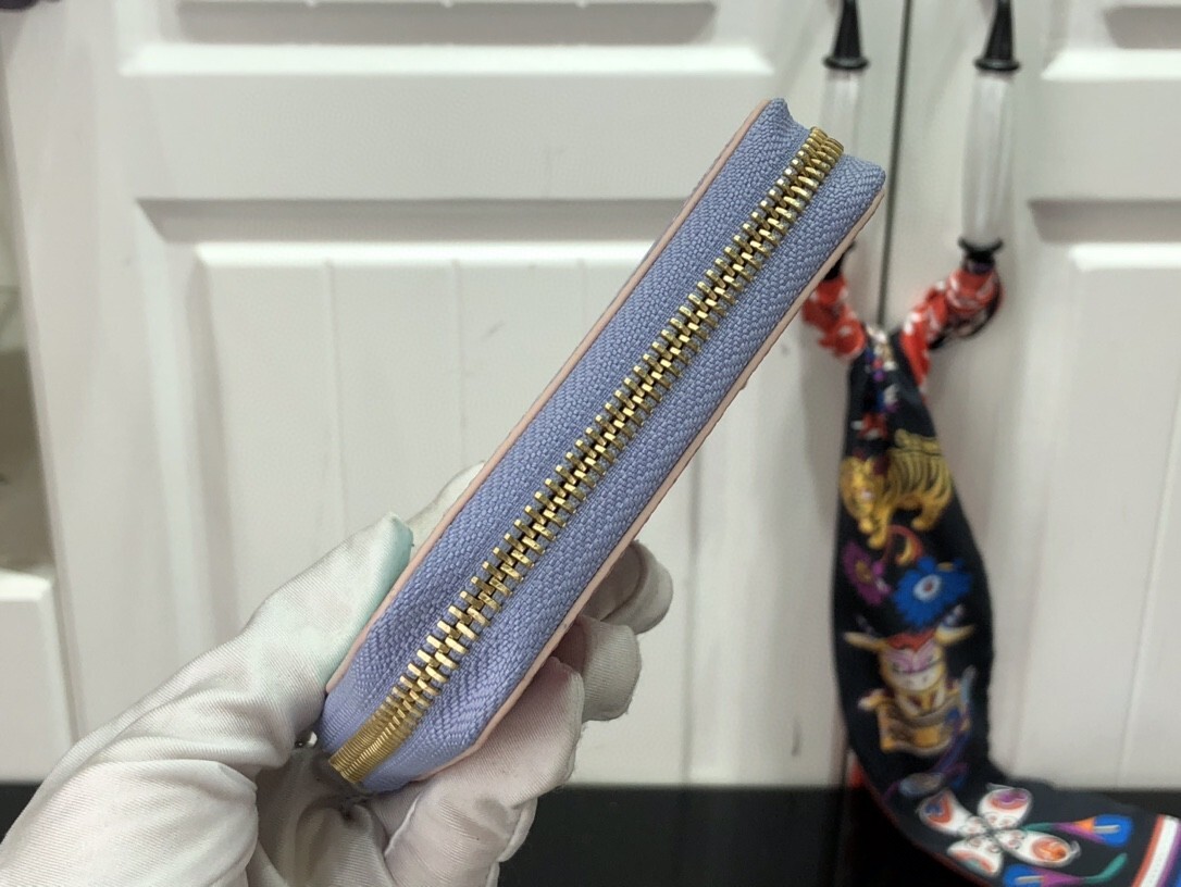 LV ZIPPY COIN PURSE M60067ZF