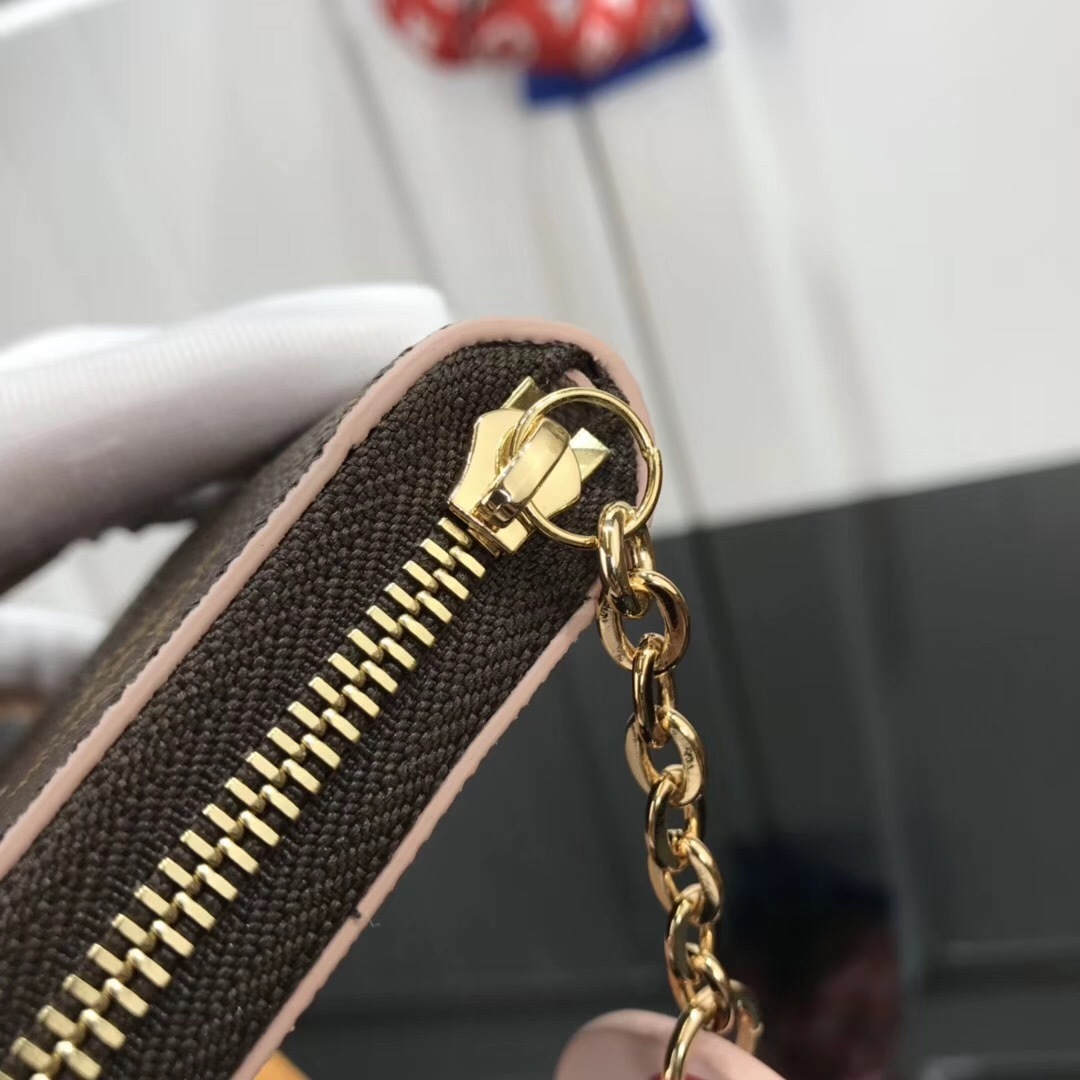 LV ZIPPY COIN PURSE M68332 