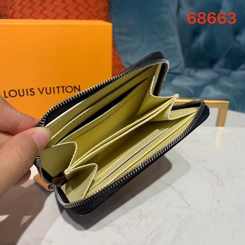 LV ZIPPY COIN PURSE M68663 