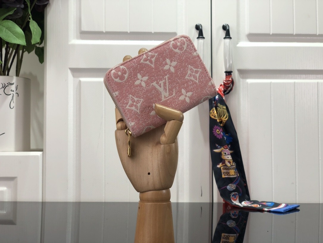 LV ZIPPY COIN PURSE M81185 