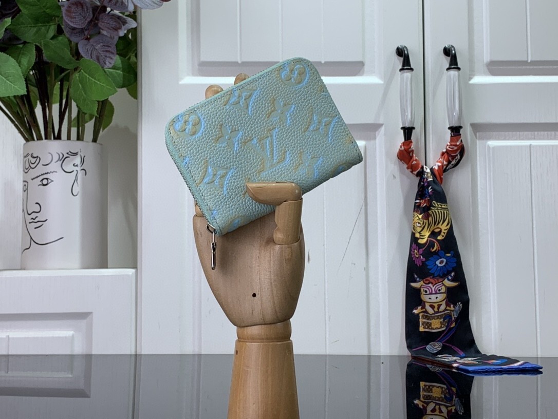 LV ZIPPY COIN PURSE M81467