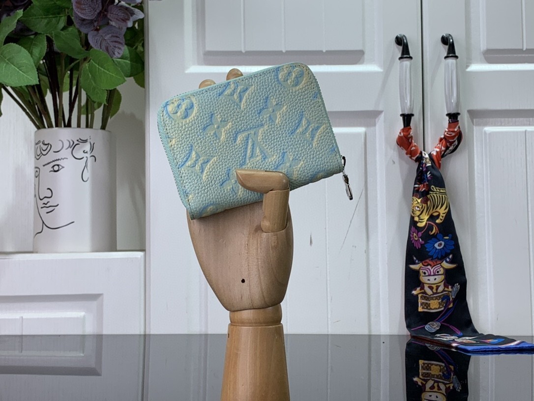 LV ZIPPY COIN PURSE M81467