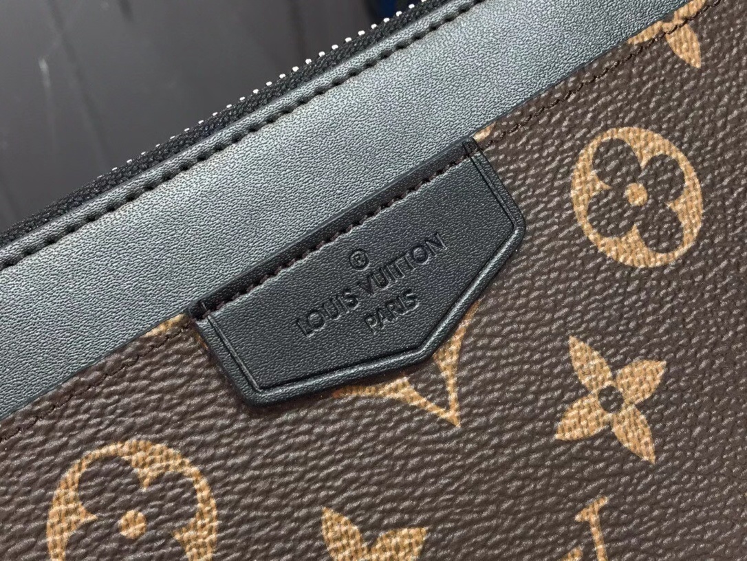 LV ZIPPY DRAGONNE wallet M69407