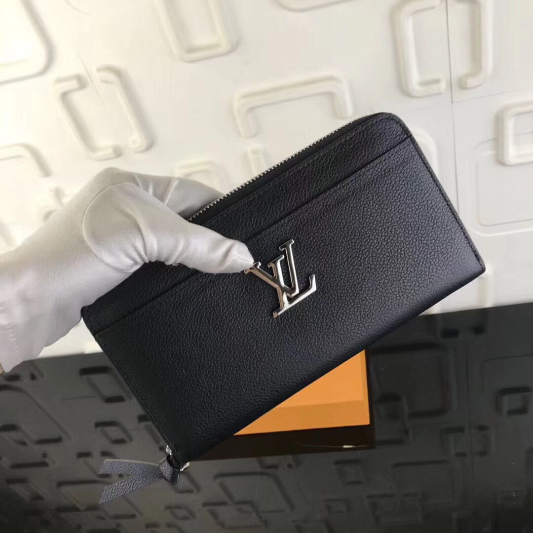 LV ZIPPY LOCKME M62622