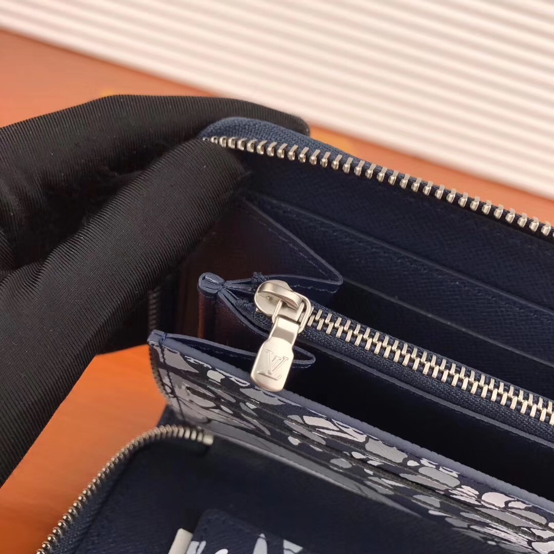 LV Zippy Organizer M30169