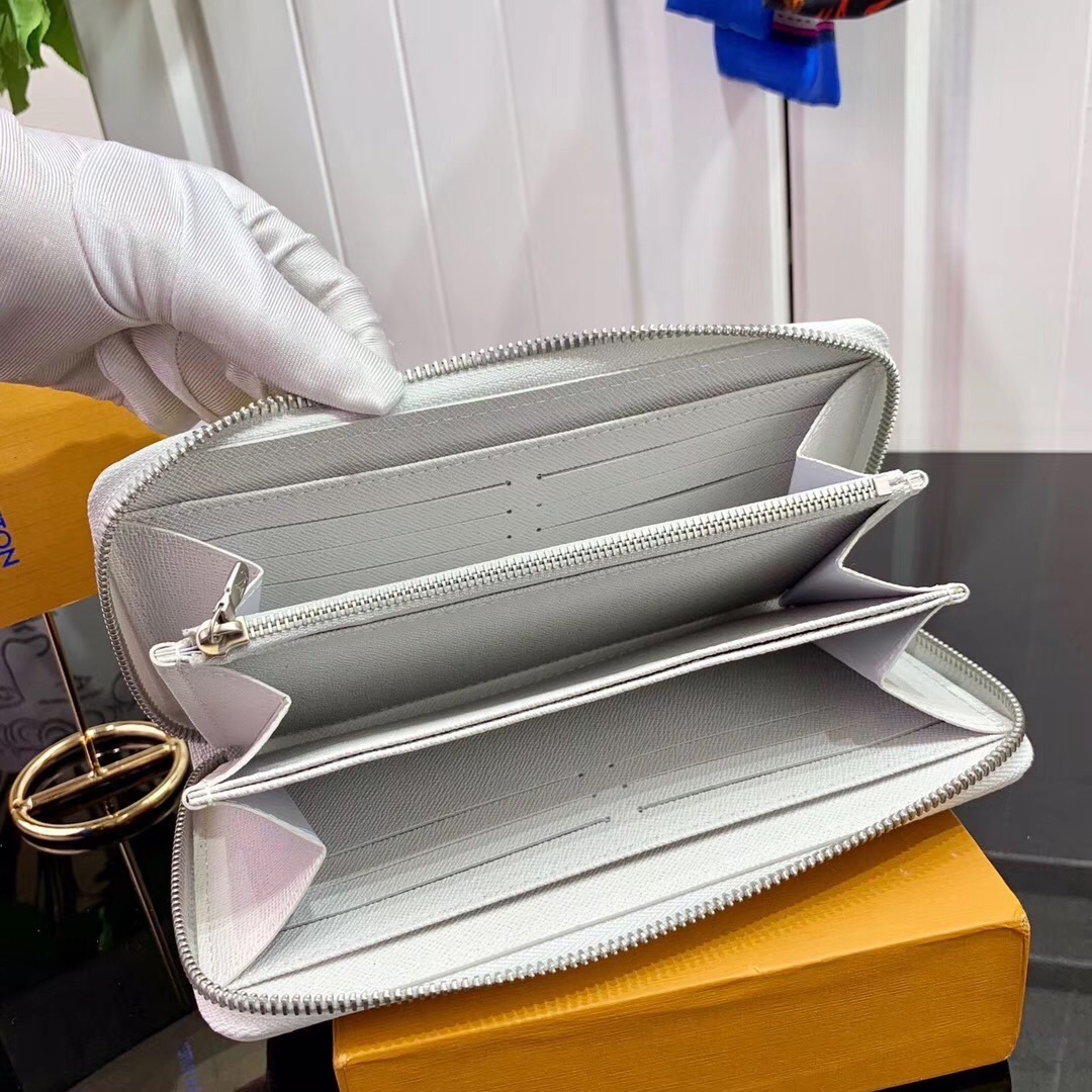 LV ZIPPY ORGANIZER M67824