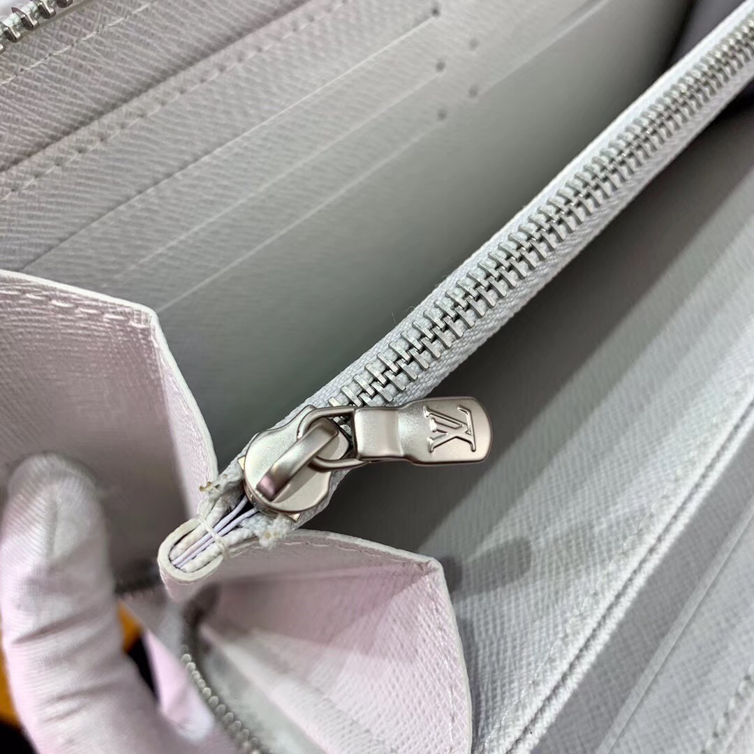 LV ZIPPY ORGANIZER M67824