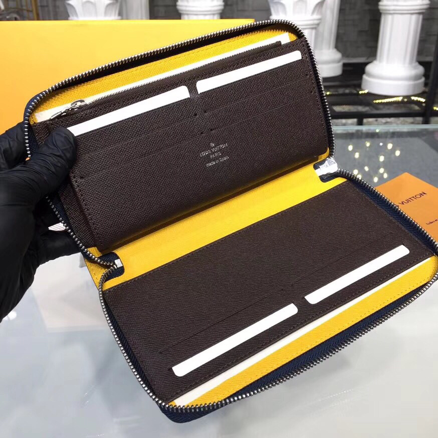 LV ZIPPY ORGANIZER wallet M62930