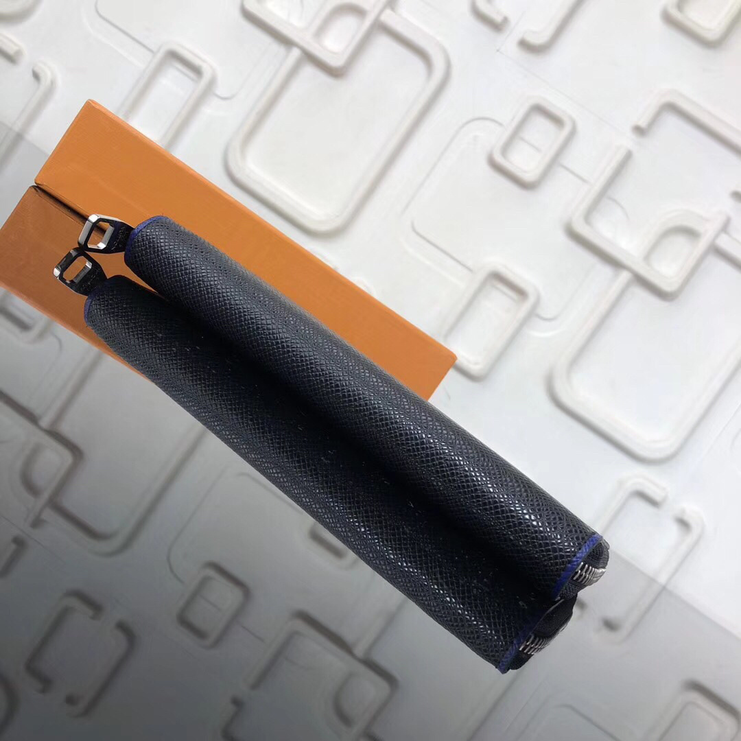 LV Zippy wallet M30569