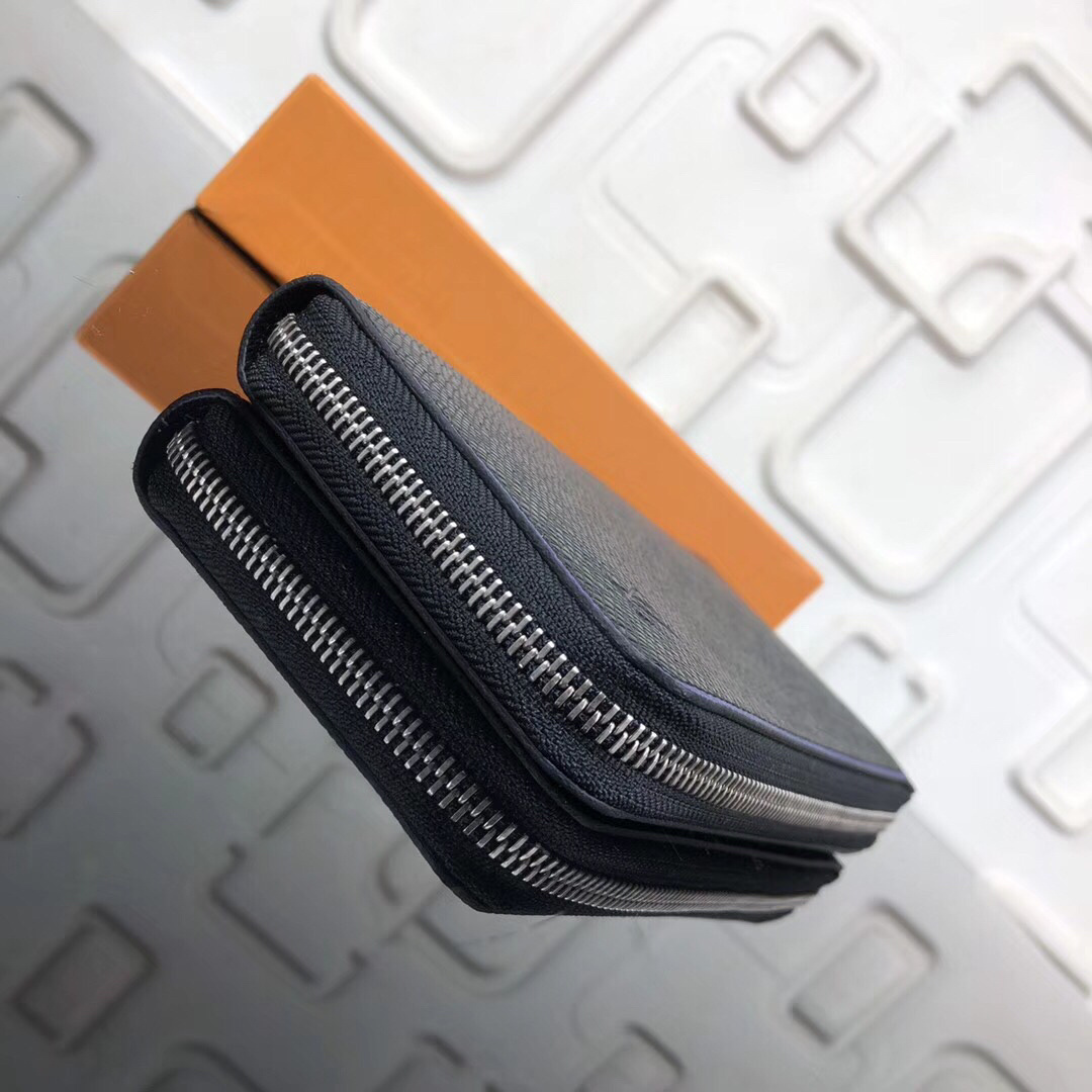 LV Zippy wallet M30569