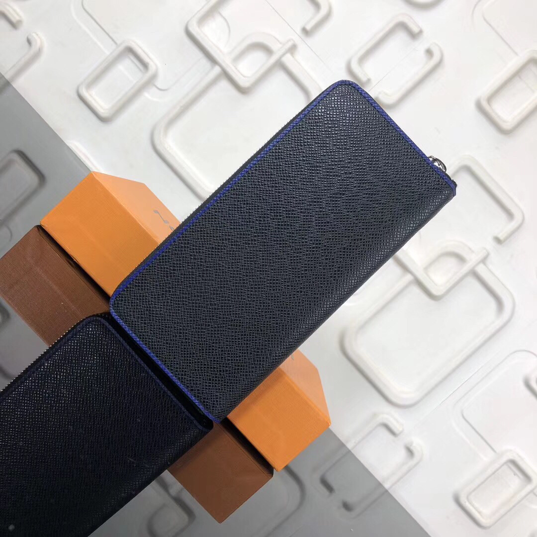 LV Zippy wallet M30569