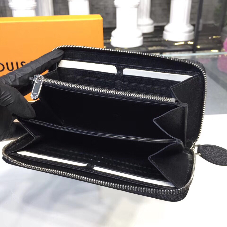 LV Zippy wallet M58429 