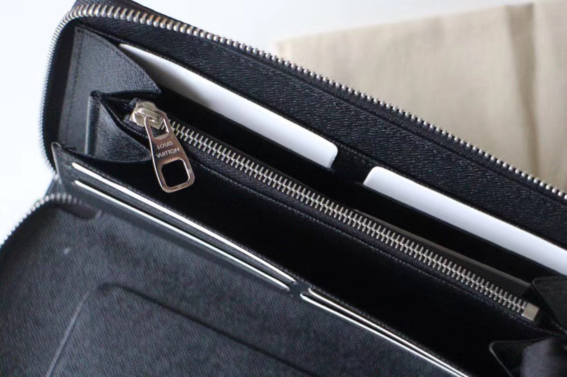 LV ZIPPY wallet M60003