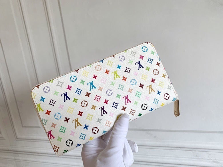 LV ZIPPY wallet M60017 