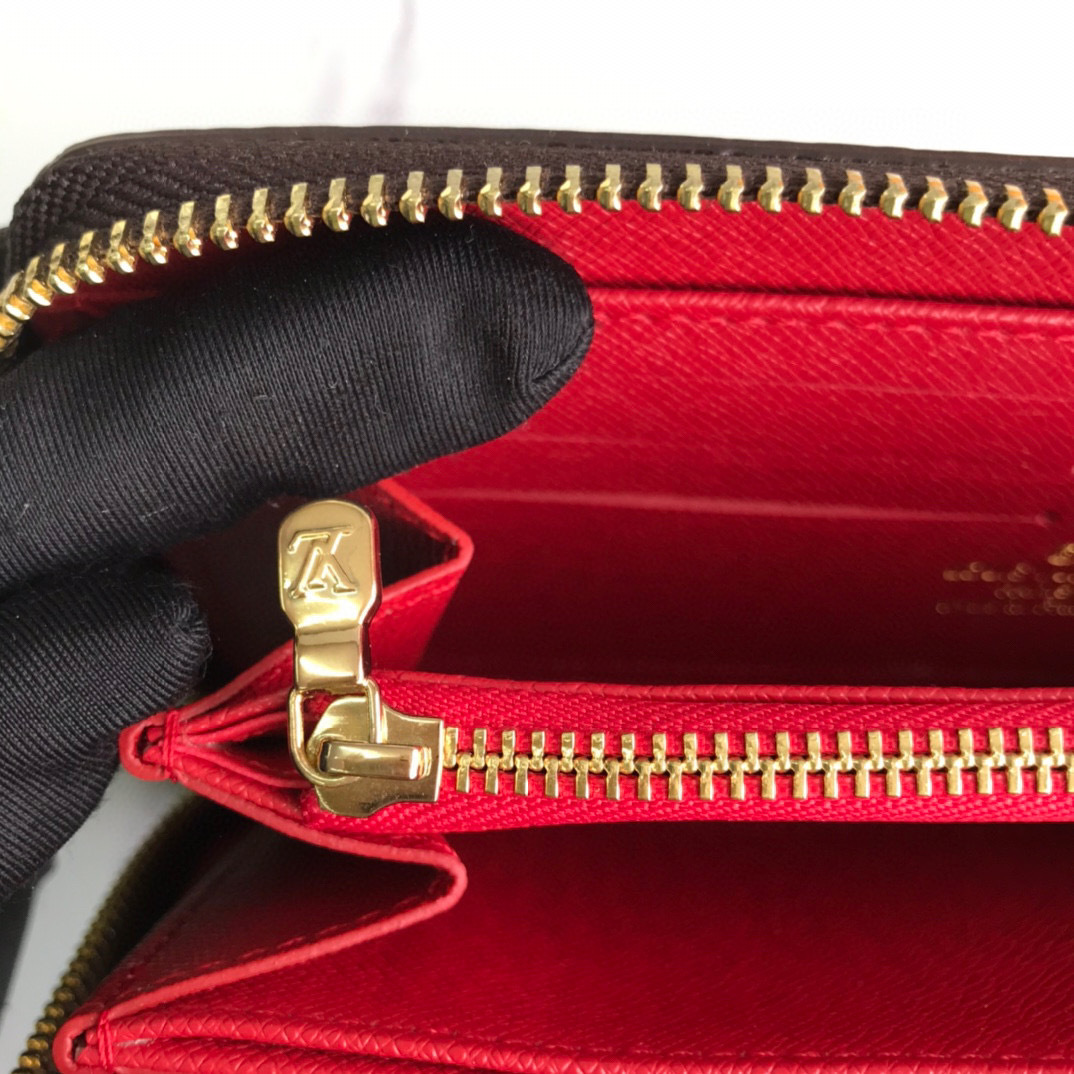 LV ZIPPY wallet M60017 