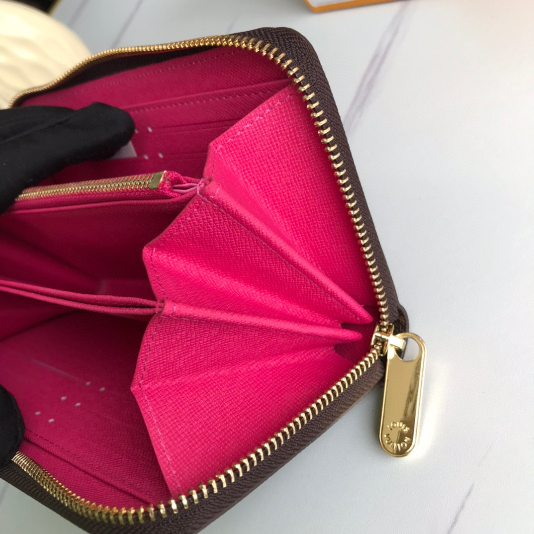 LV ZIPPY wallet M60017 
