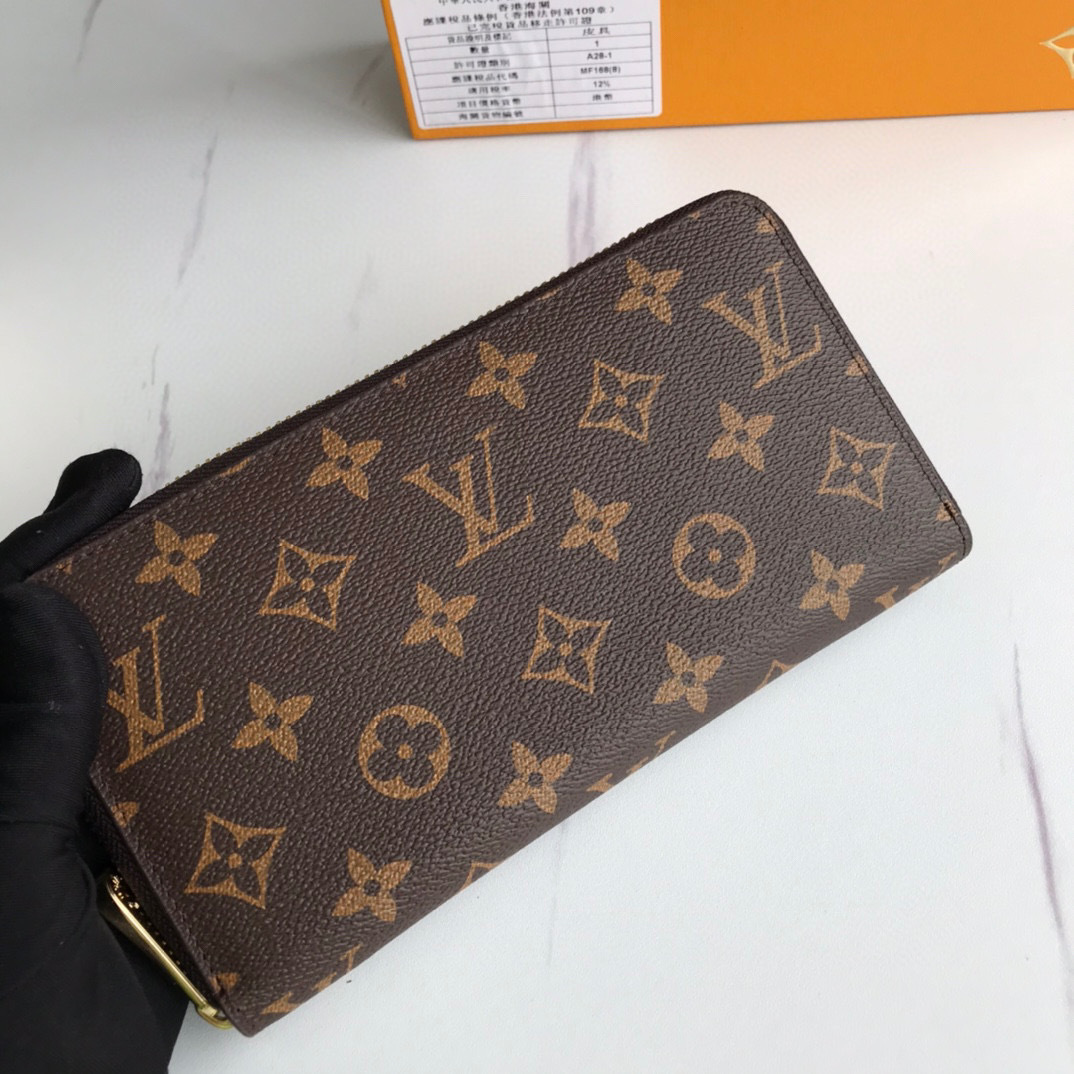 LV ZIPPY wallet M60017 