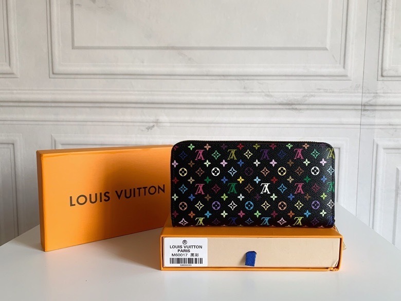 LV ZIPPY wallet M60017 