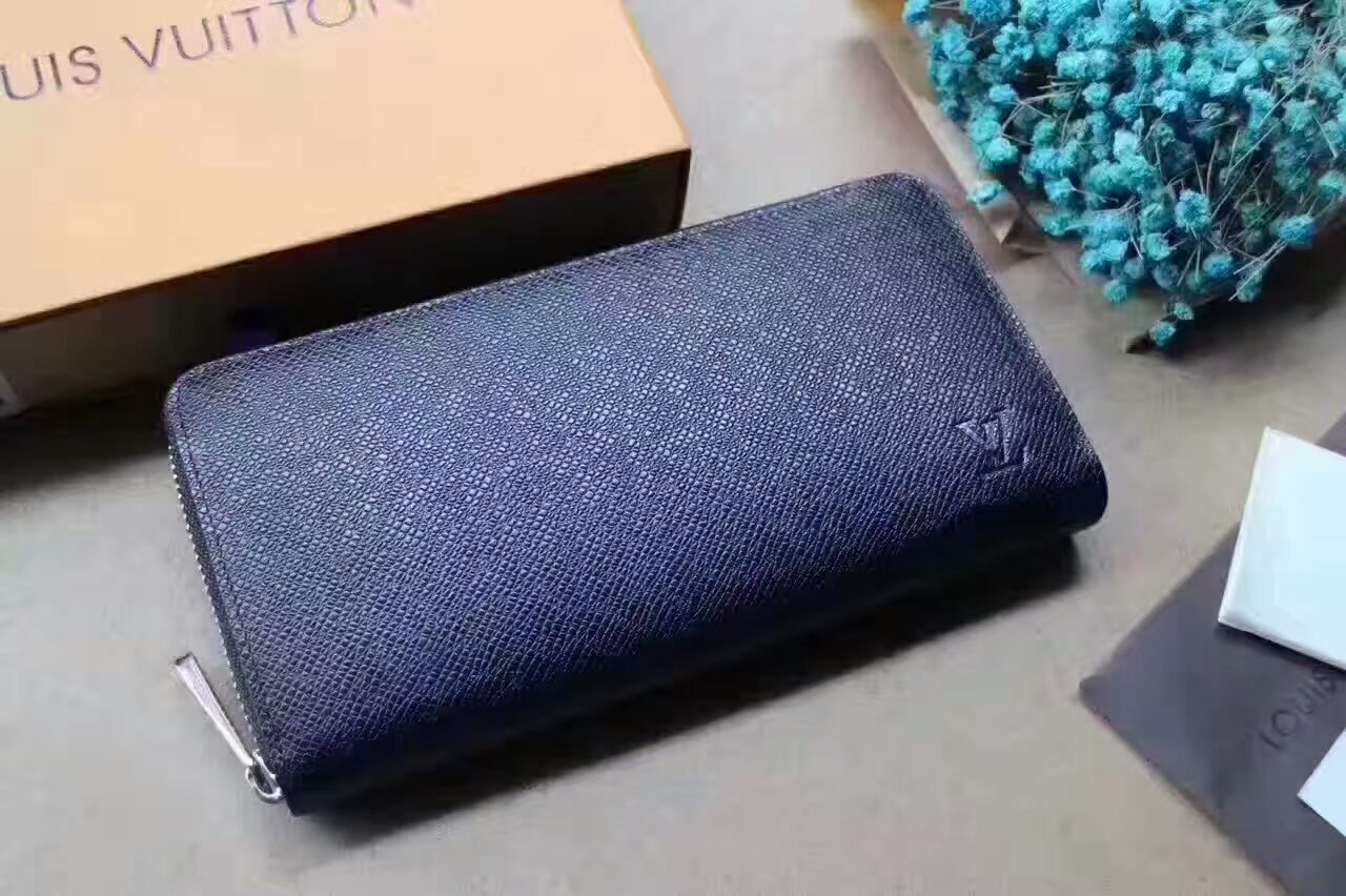 LV Zippy wallet M60017A 