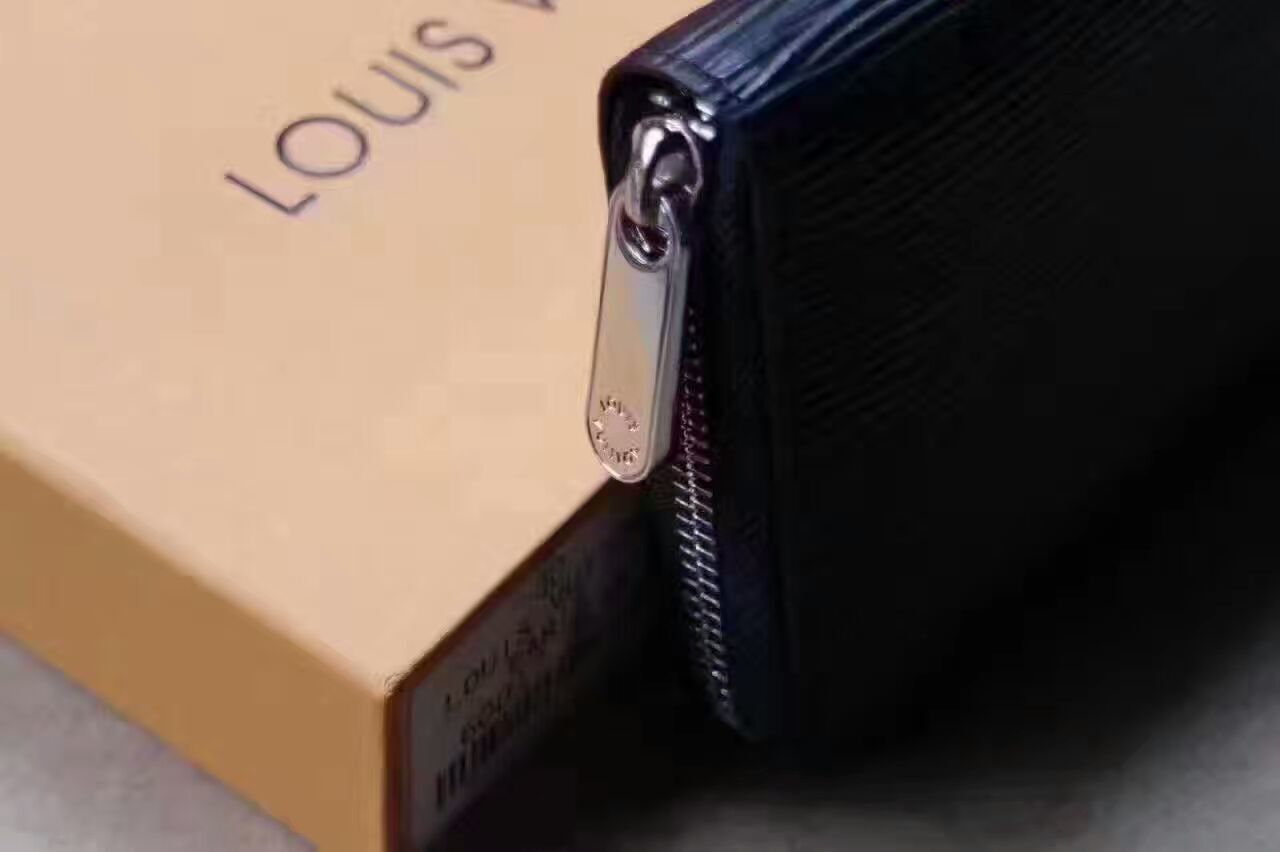 LV Zippy wallet M60017B 