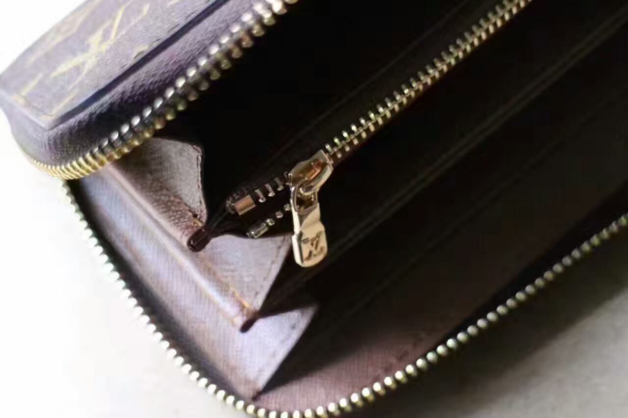 LV Zippy wallet M60017C