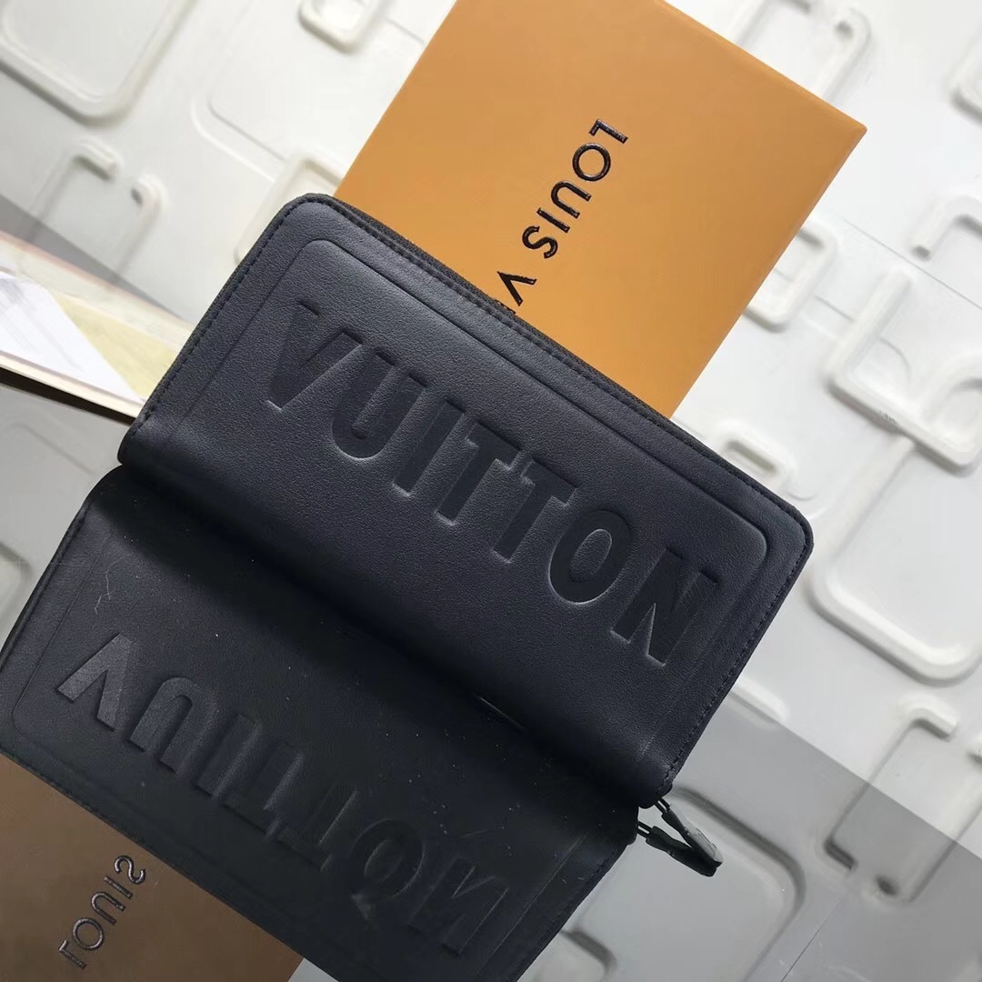LV Zippy wallet M60017NP