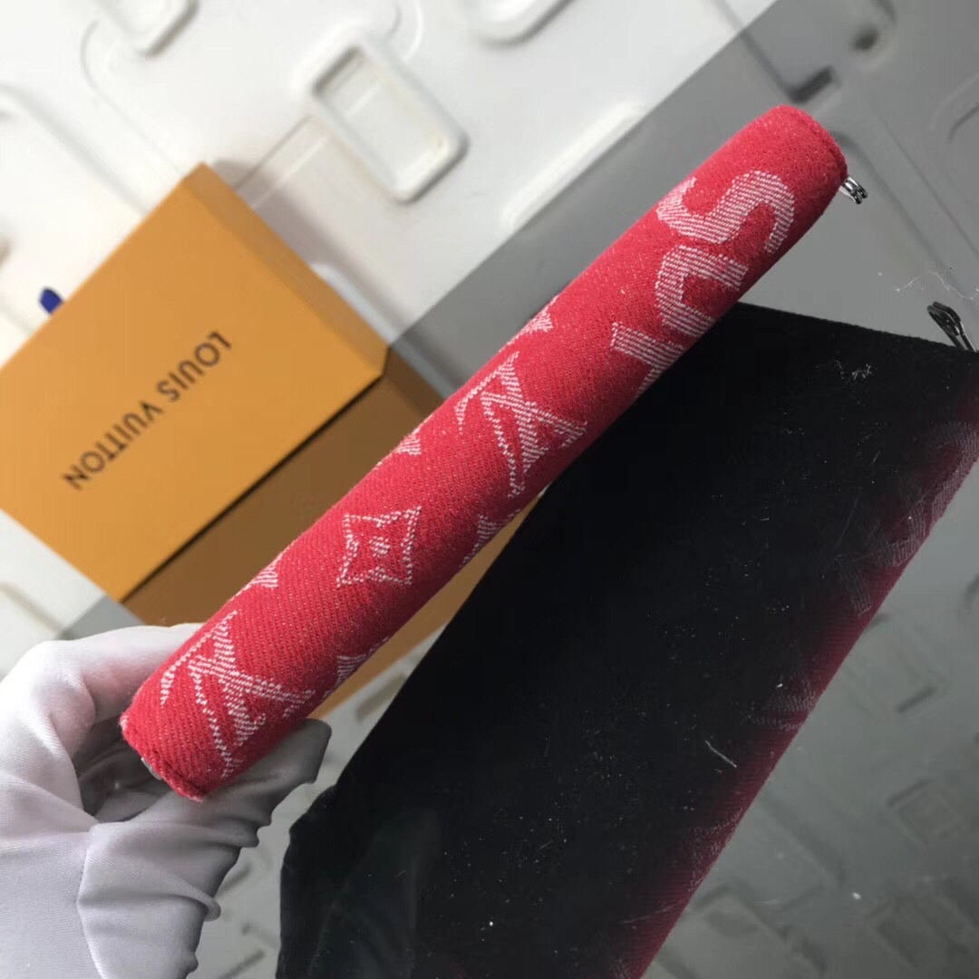 LV ZIPPY wallet M60017NZ